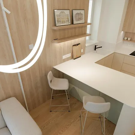 Vydrica Luxury In Location Apartment